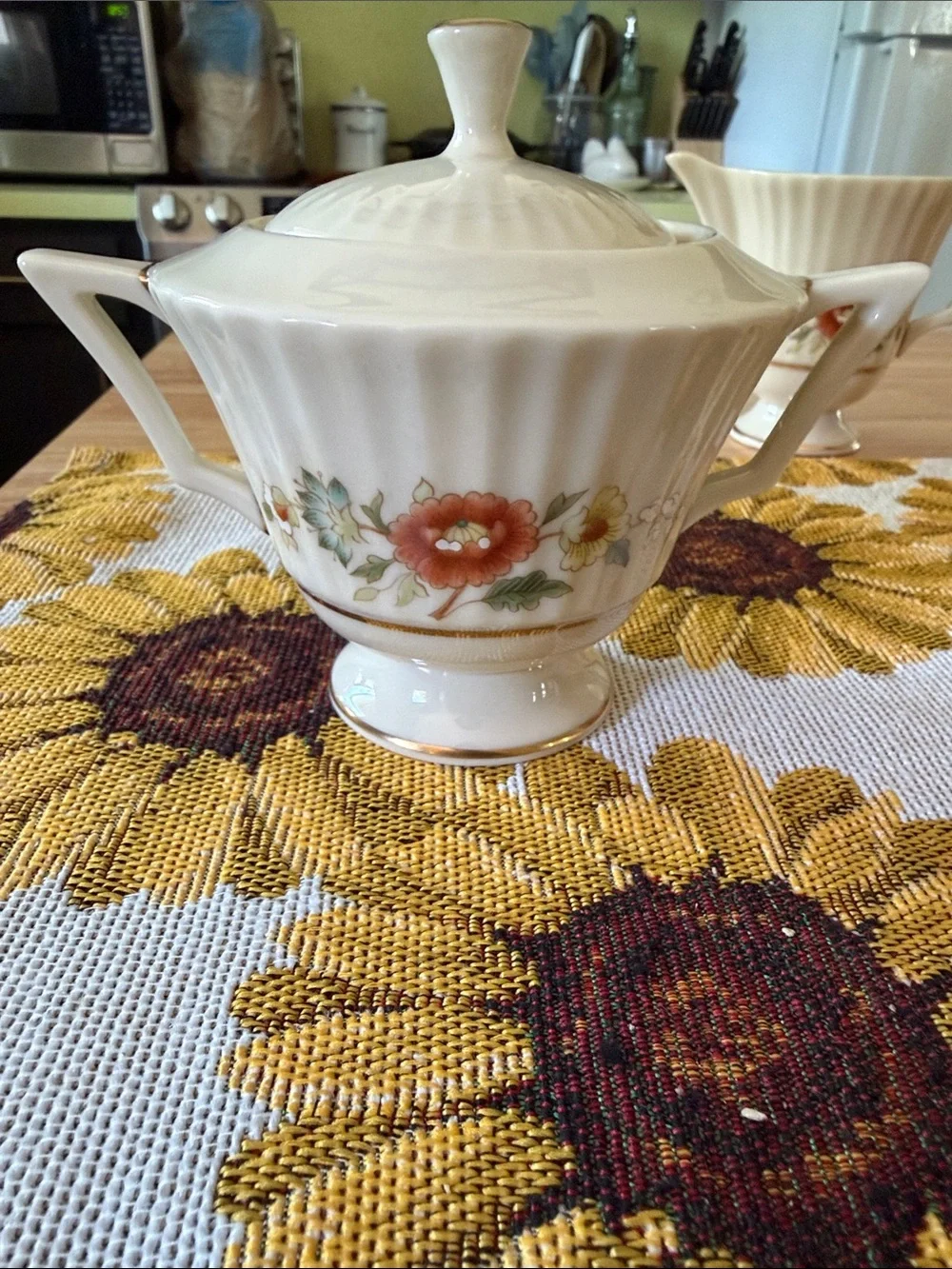 LENOX Vintage “Temple Blossom” Sugar and Creamer Set